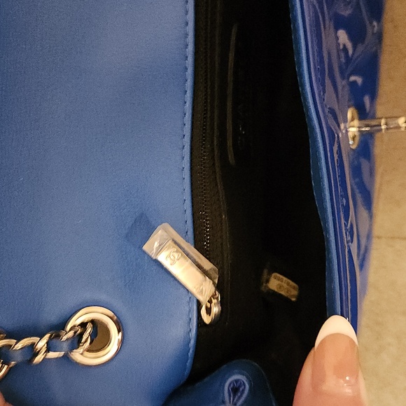 Chanel Patent Blue Medium Crossbody/ Shoulder Handbag 💙⚡️ - Picture 5 of 14